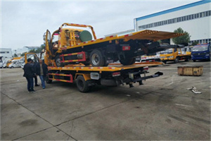 珠市口同城汽车补胎