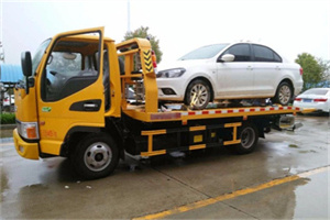 珠市口附近拖车救援24小时服务热线